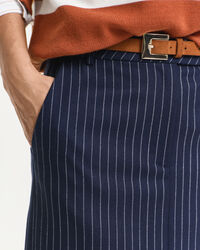 Falda midi de raya diplomática