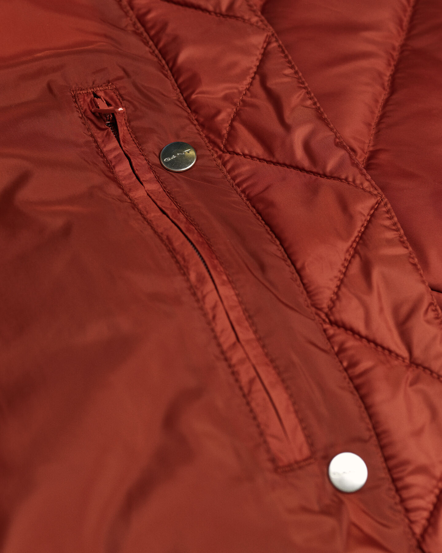 Chaqueta de plum&oacute;n ligera