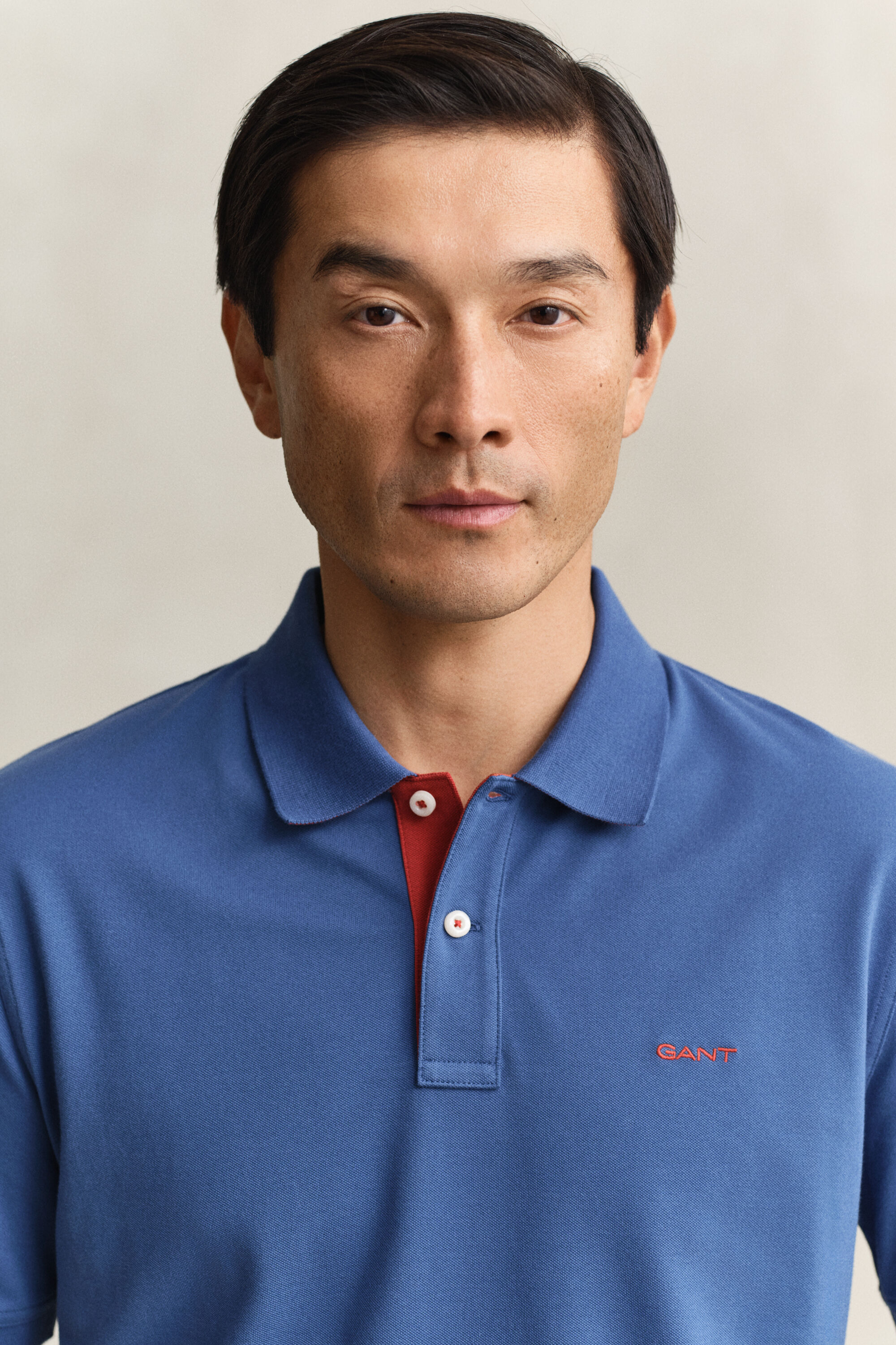 Polo de piqué en contraste