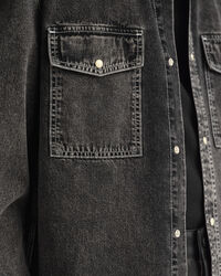 Camisa vaquera extragrande con lavado intenso