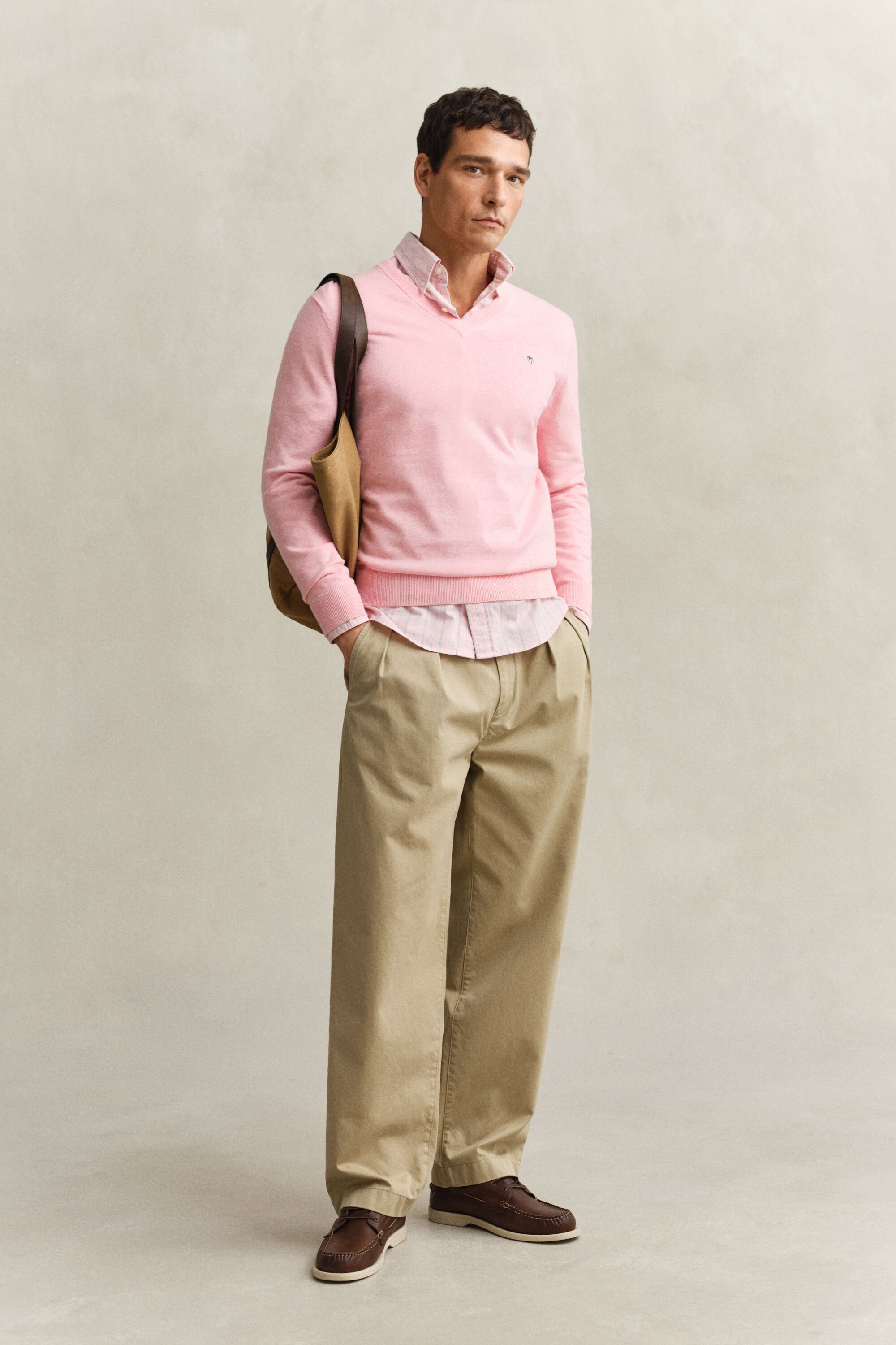 Jersey clásico de algodón con cuello de pico