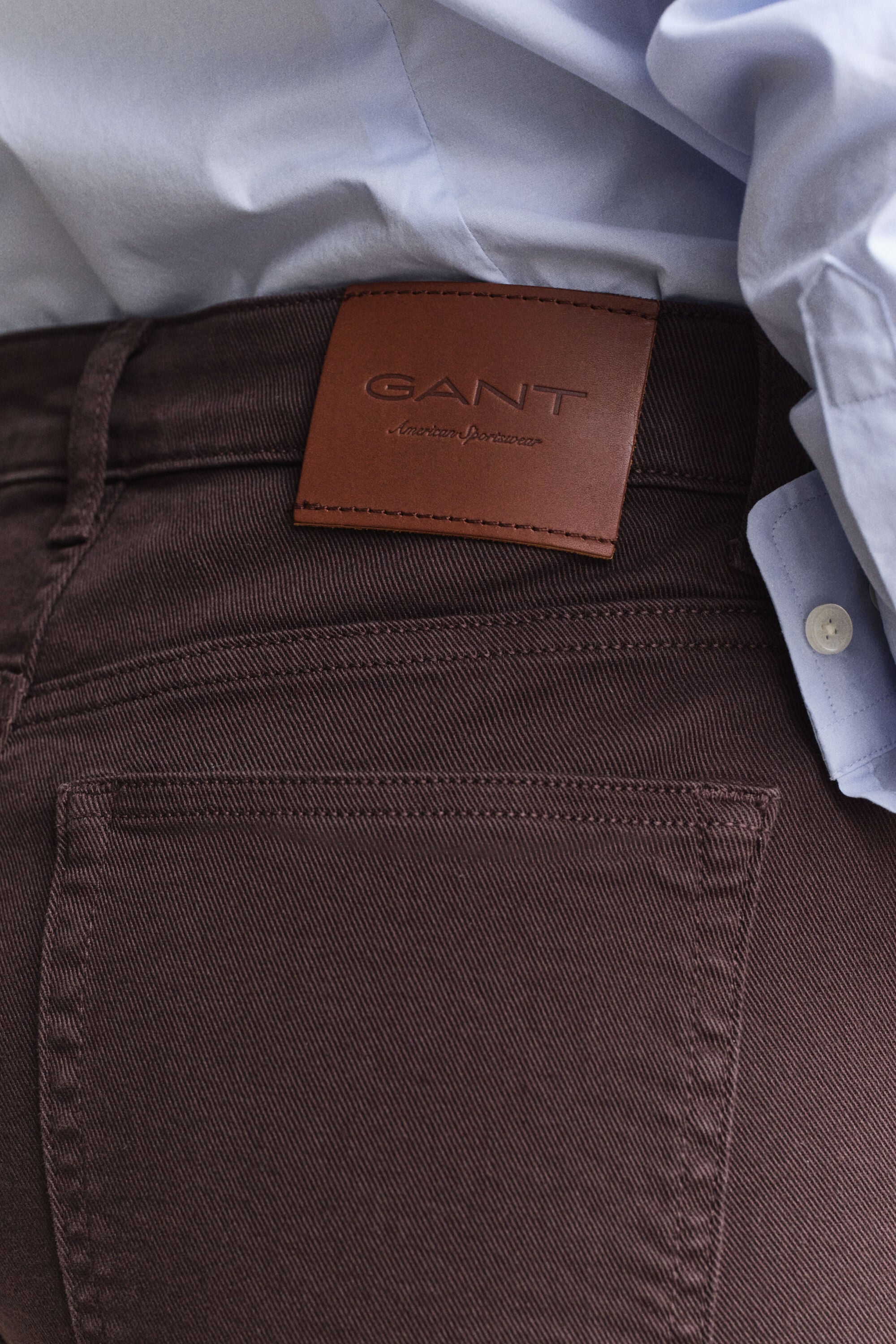 Vaqueros Slim Fit acampanados Color