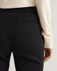 Pantalones pitillo de punto