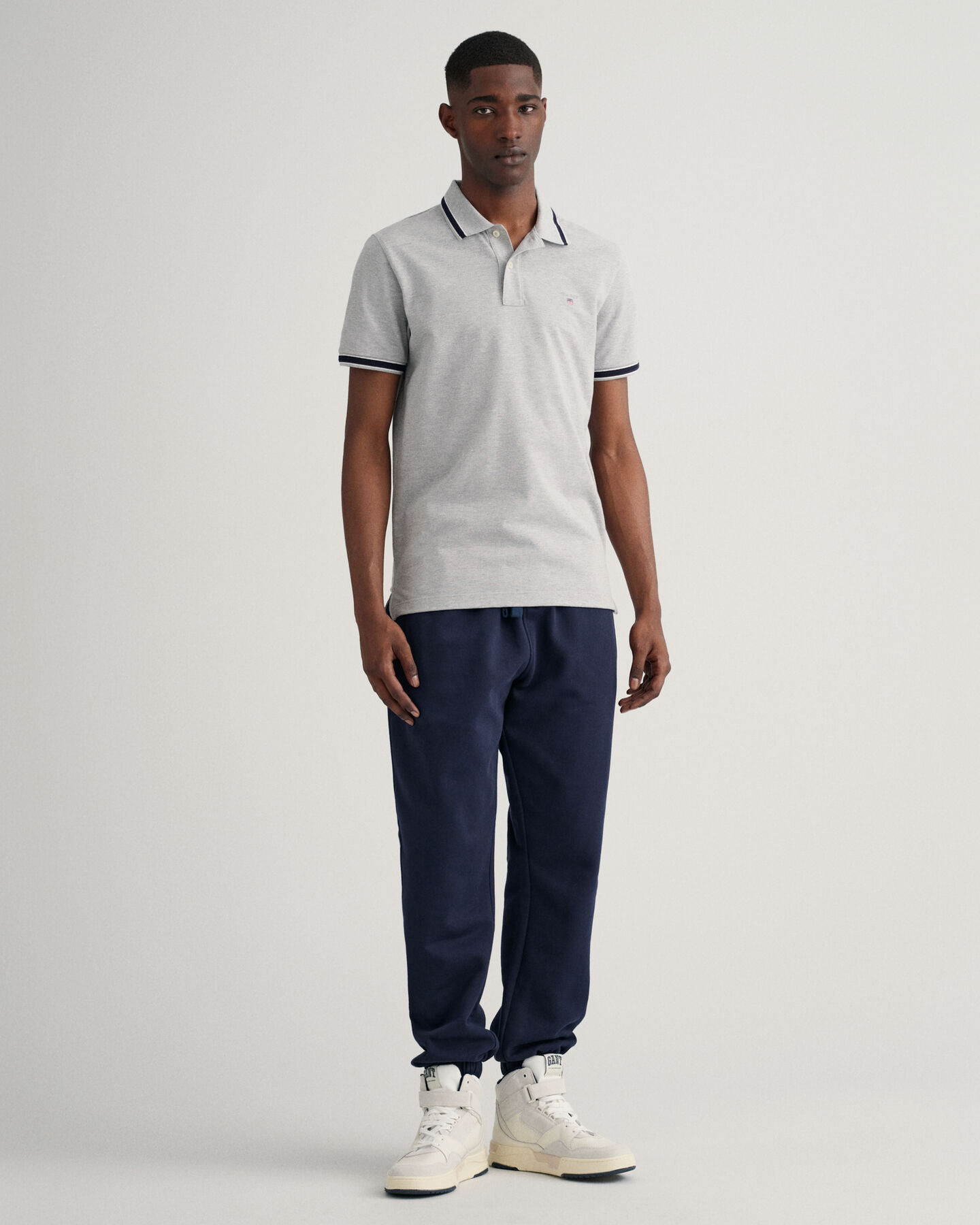 Polo de piqu&eacute; con ribetes con dise&ntilde;o de espiga