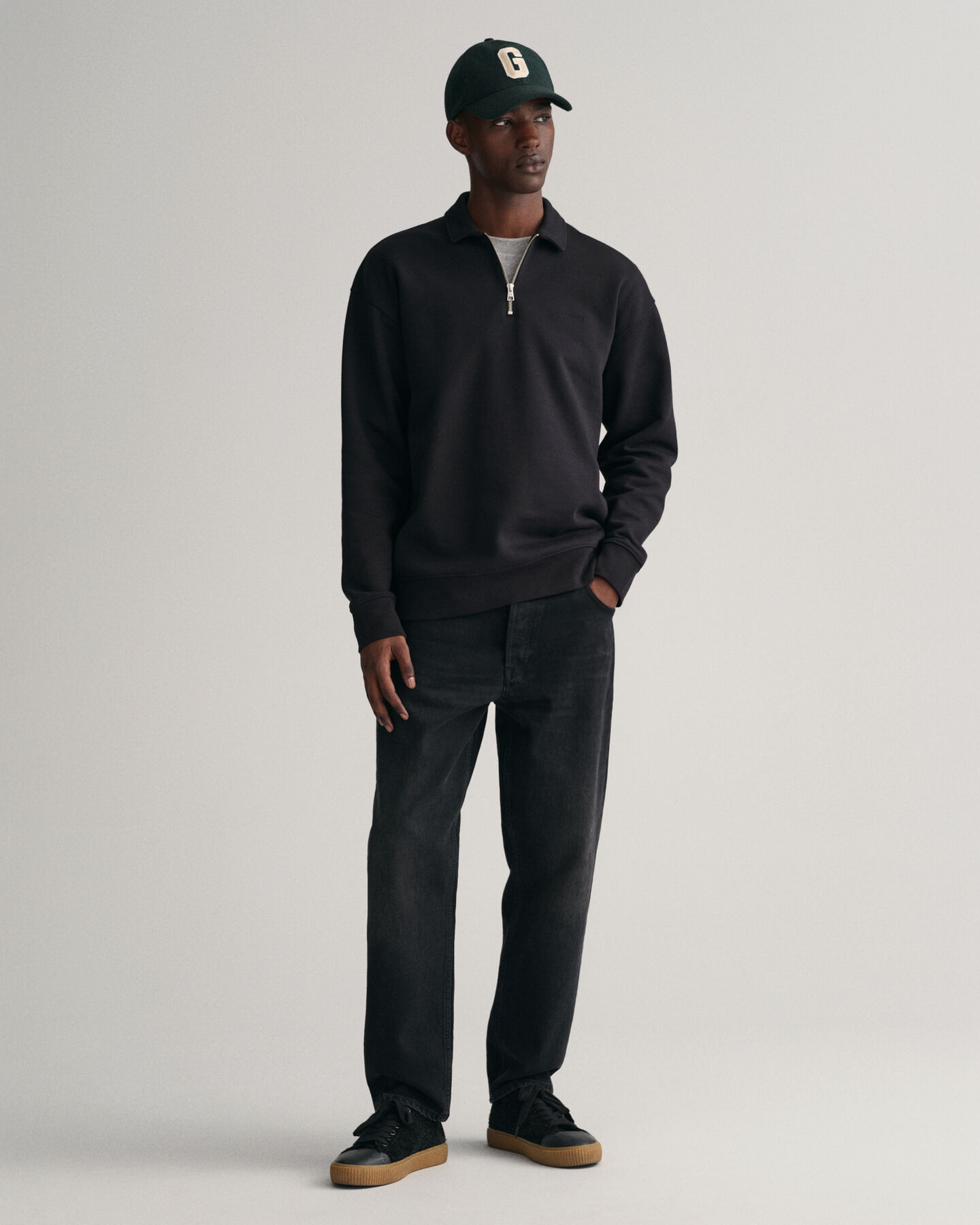 Vaqueros Relaxed Fit ajustados en el bajo