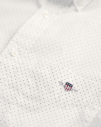 Camisa Regular Fit en popelina con microestampado de lunares