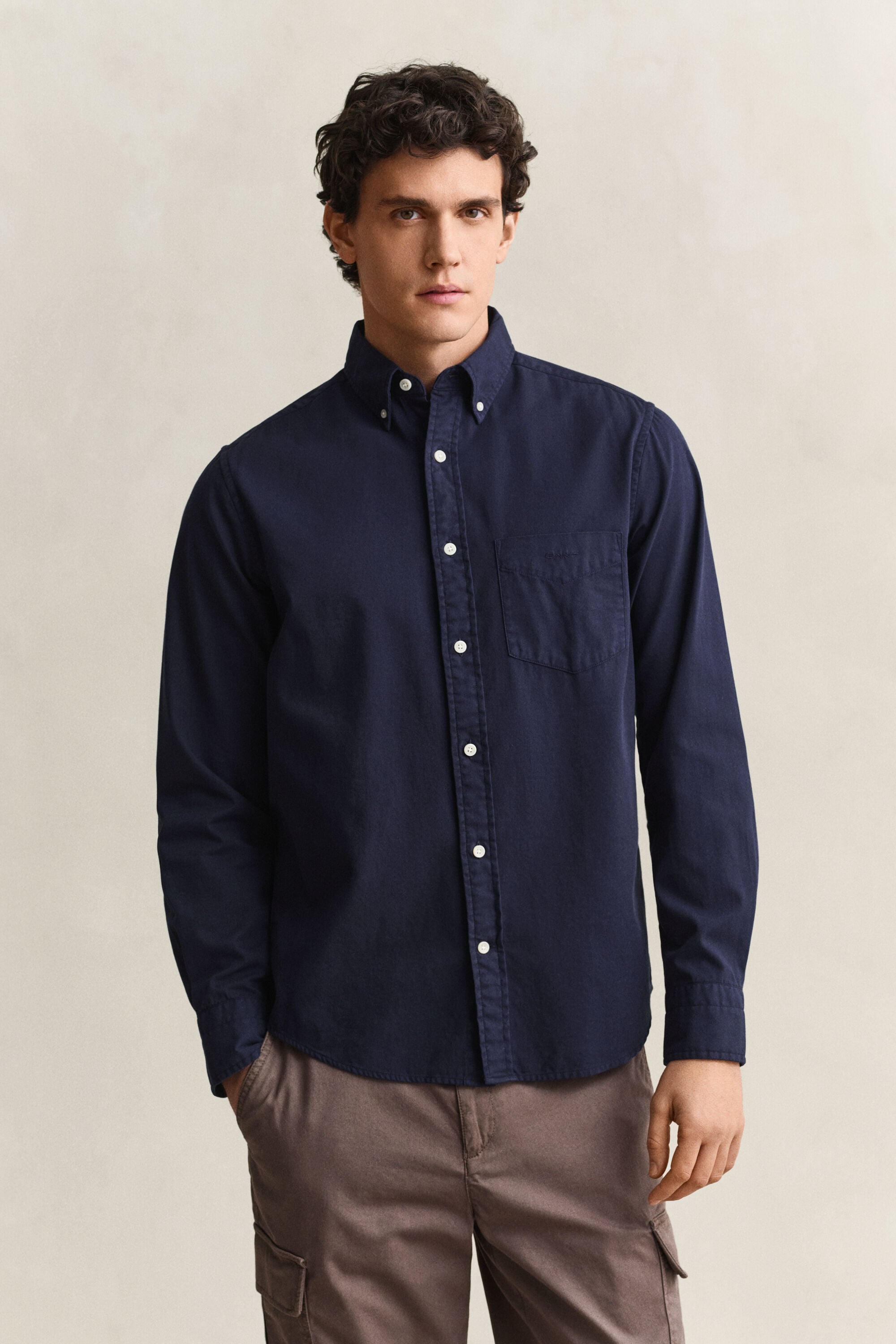 Camisa Regular Fit de sarga