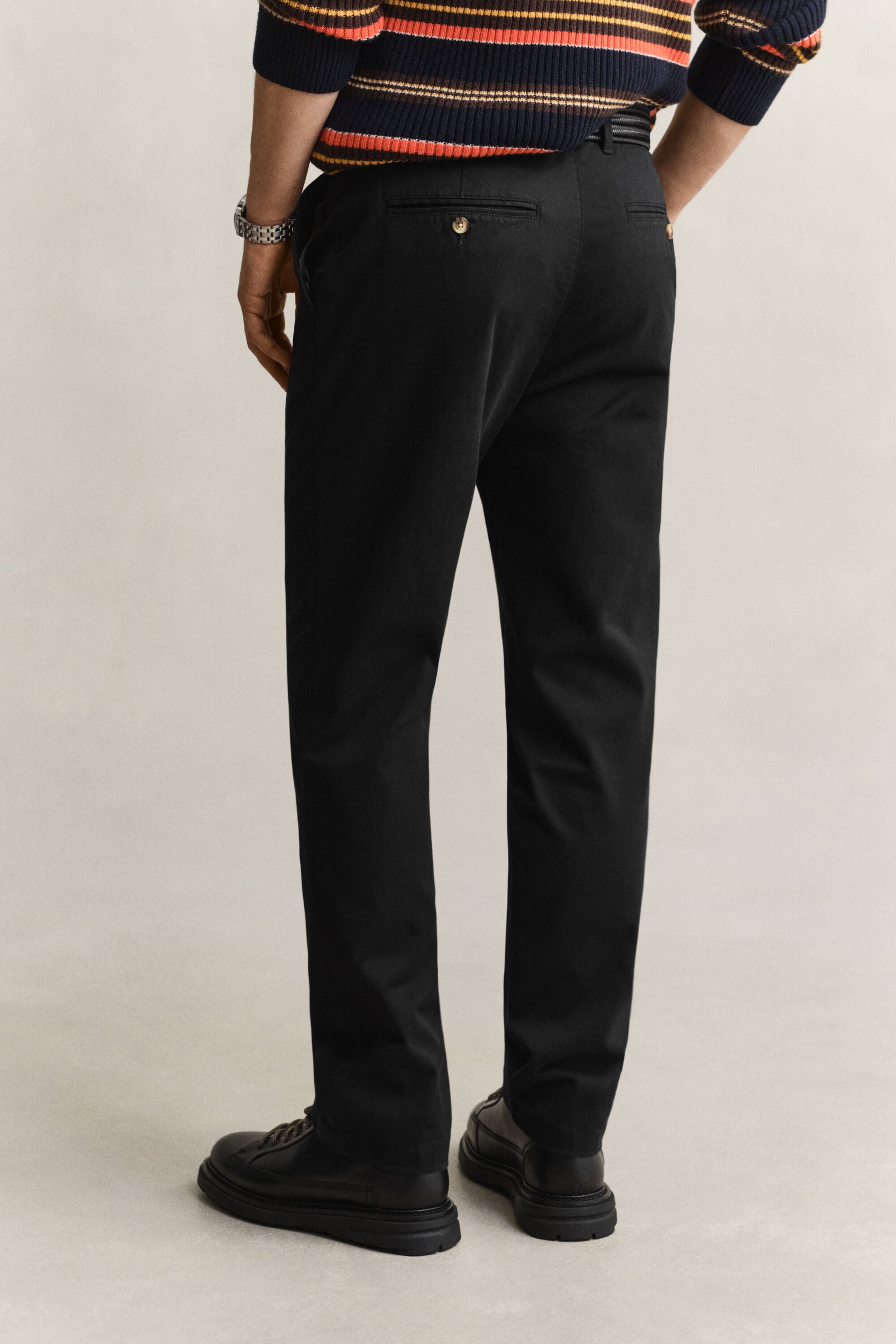 Pantalones chinos Regular Fit clásicos