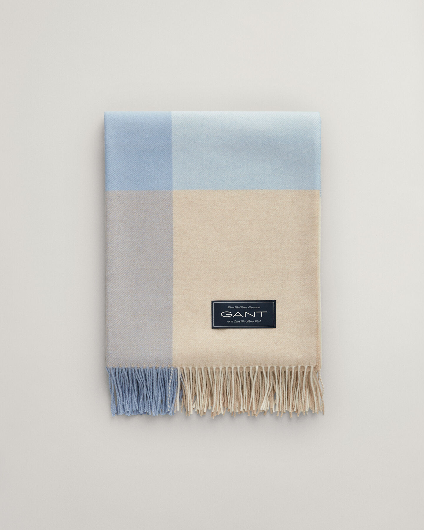 Colcha de lana merino extrafina a cuadros