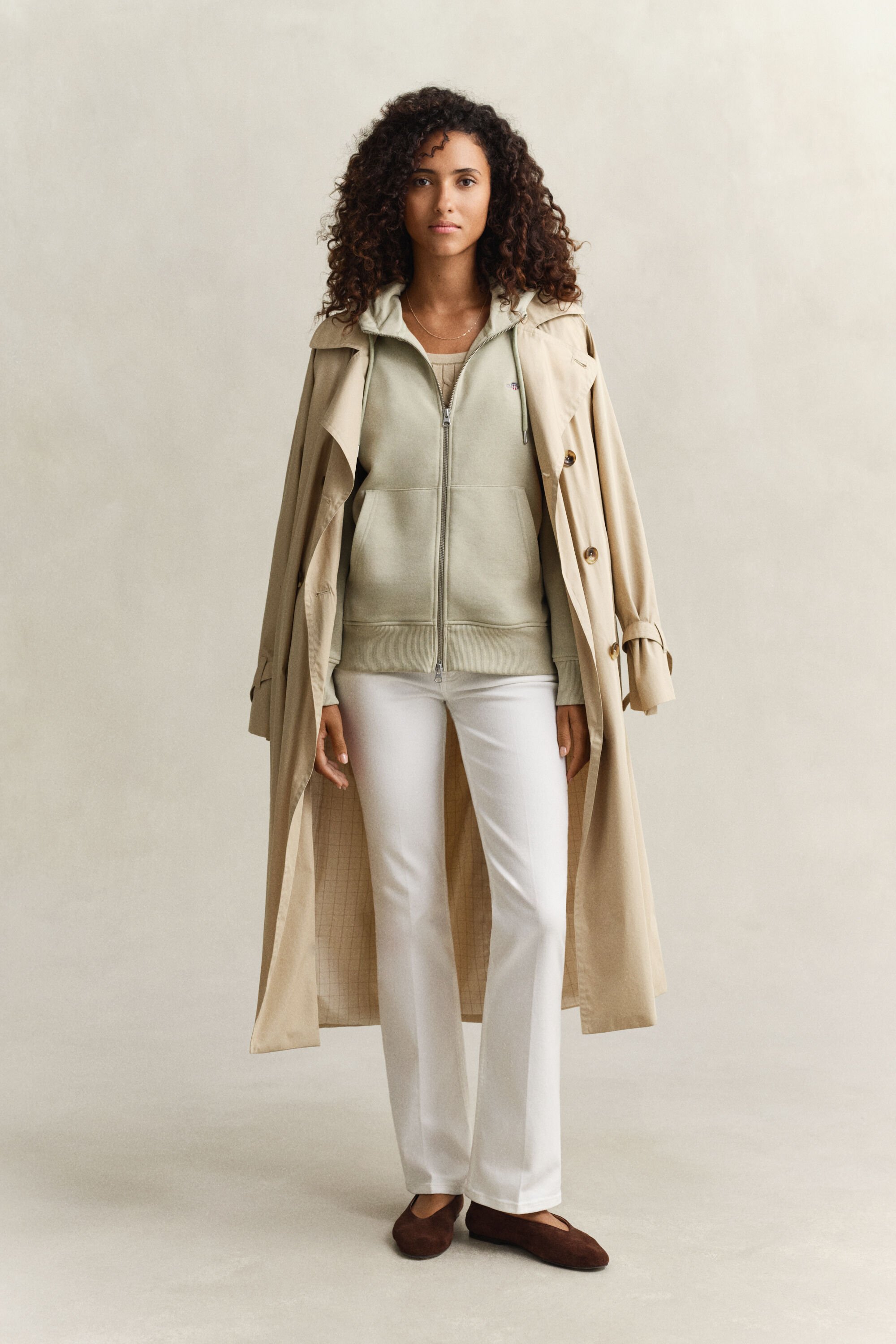 Sudadera con capucha y cremallera Shield