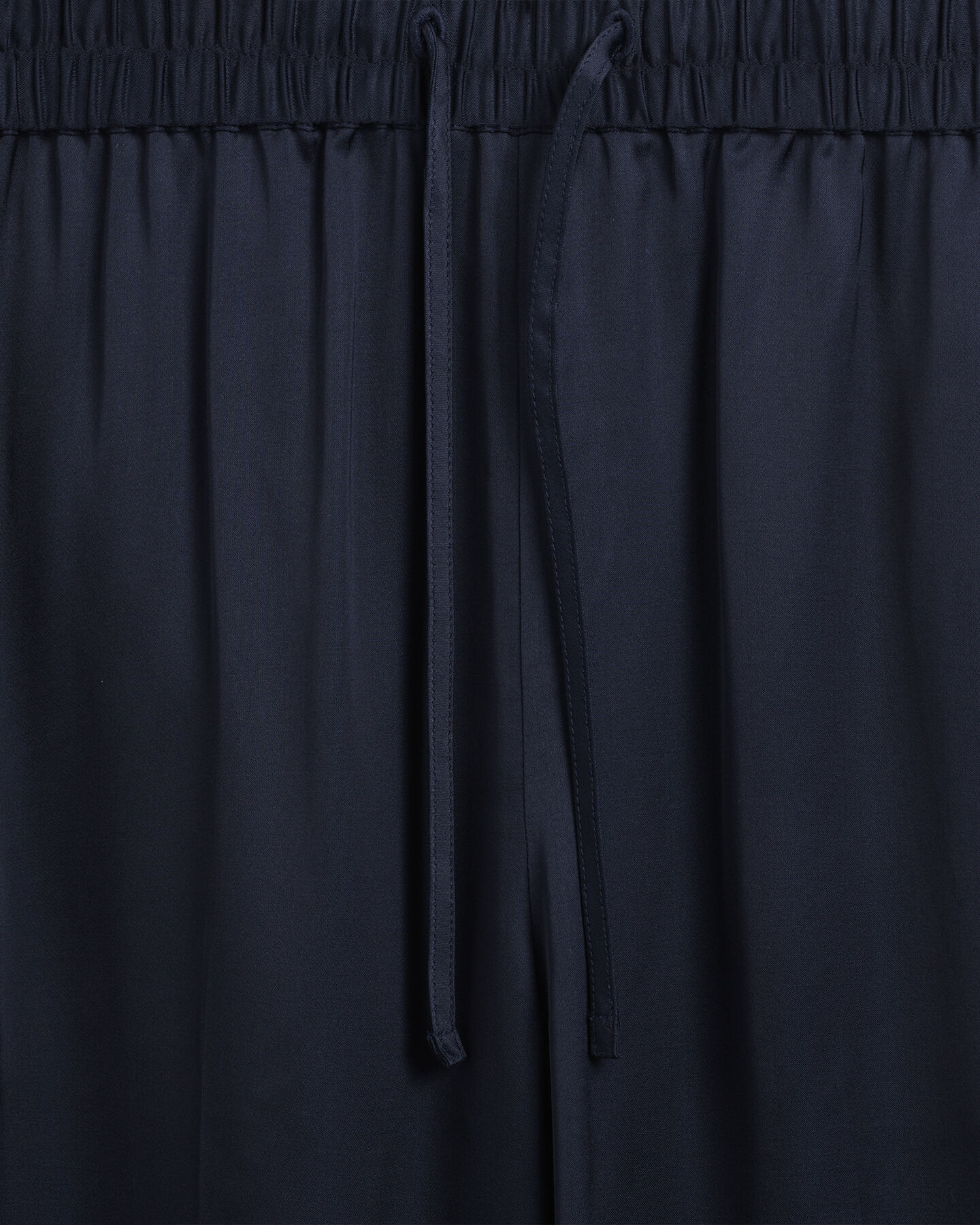 Pantalones de satén Pull-On