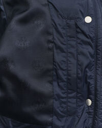 Chaqueta de plumón y largo medio