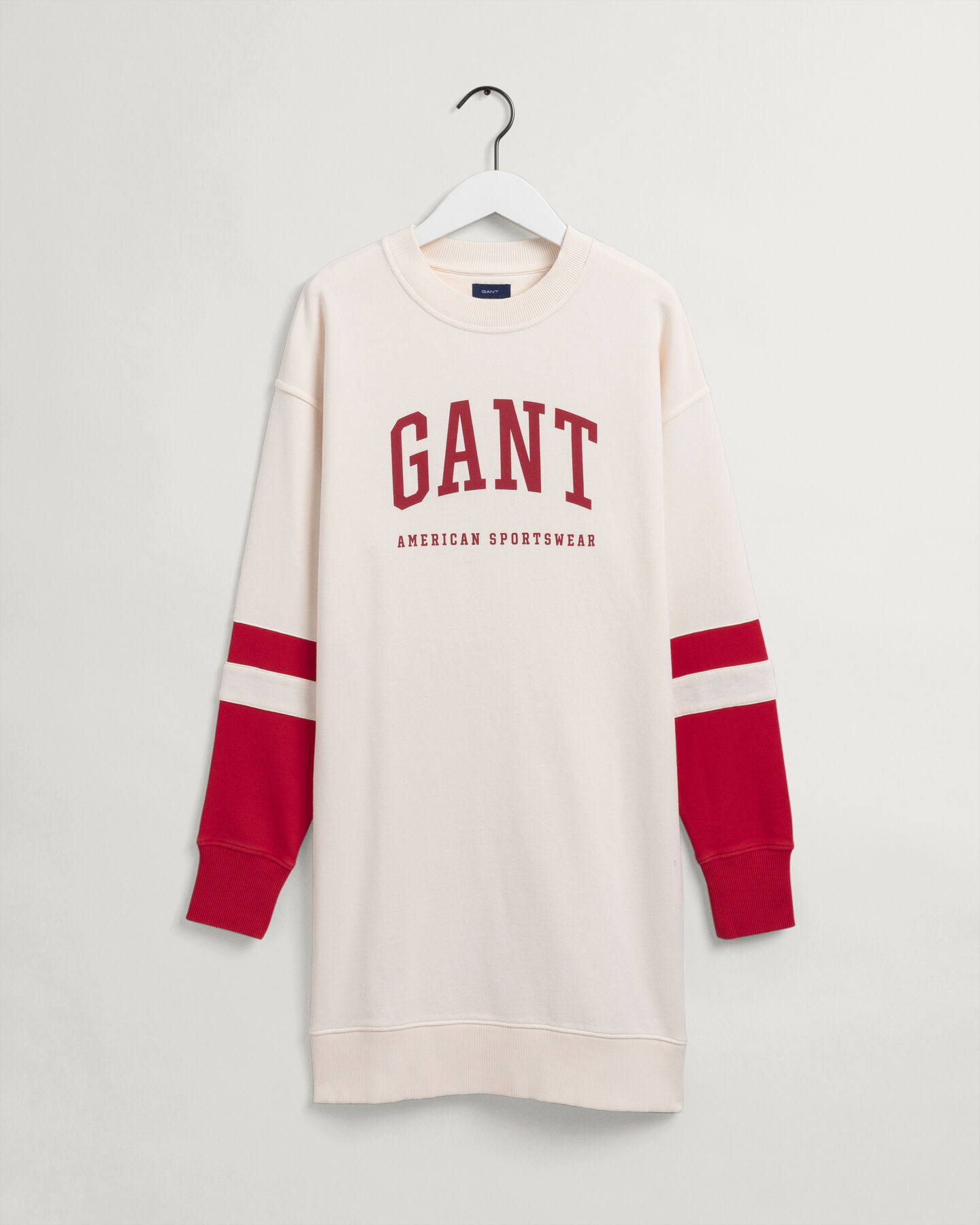 Vestido de punto con cuello redondo