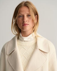 Chaquet&oacute;n cosido a mano