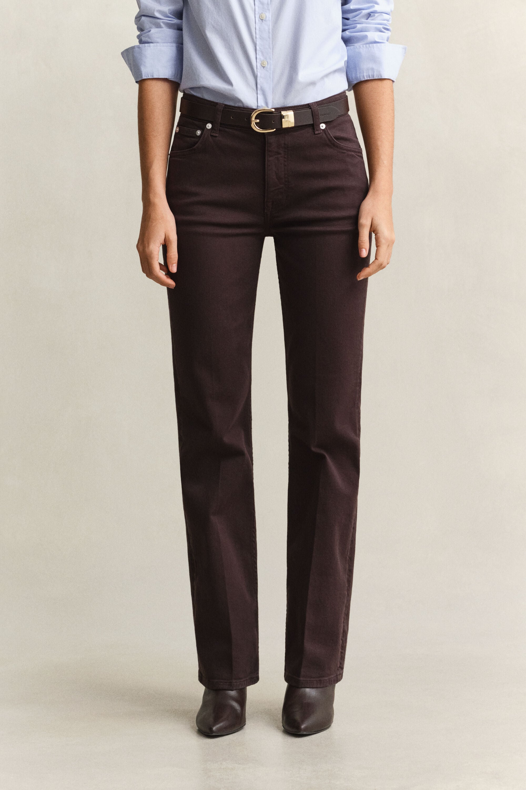 Vaqueros Slim Fit acampanados Color