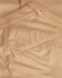 Pantalones chinos ligeros